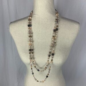 Fresh water pearls necklace